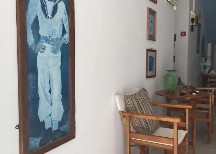 Hermes 2* Parikia (Paros)